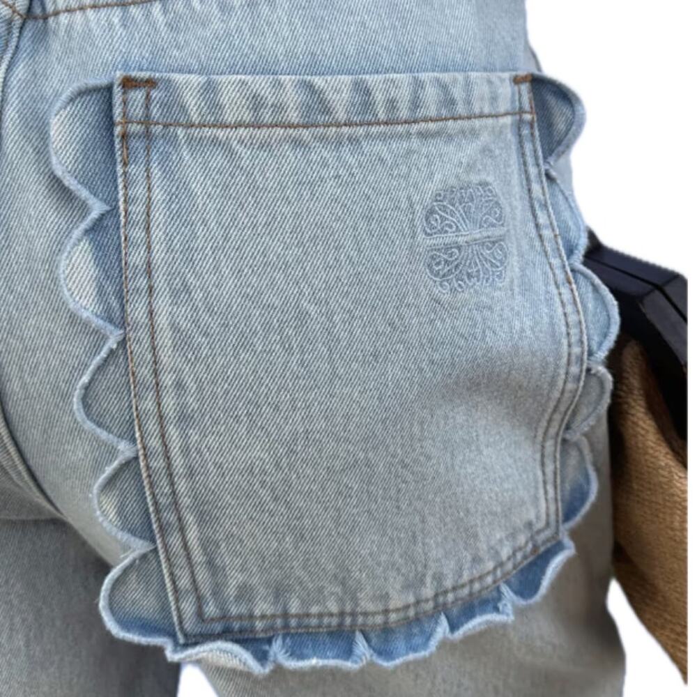 Never Fully Dressed Light Wash Blue Scallop Detail Straight Leg Jeans size 10 - Picture 10 of 13
